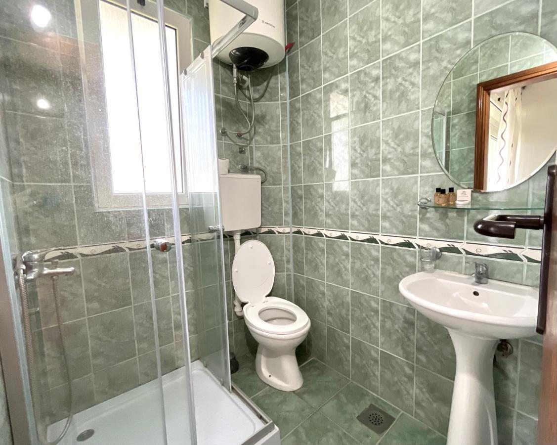 Apartments Flamingo Улцинь Екстер'єр фото