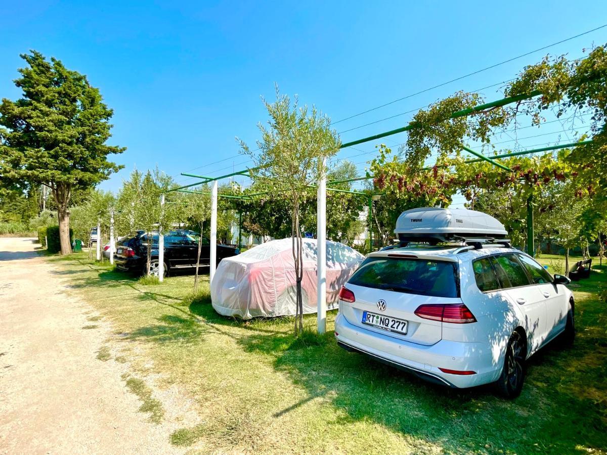 Apartments Flamingo Улцинь Екстер'єр фото