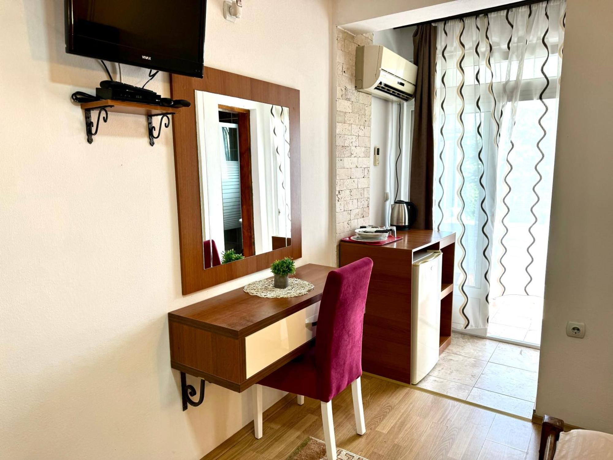Apartments Flamingo Улцинь Екстер'єр фото