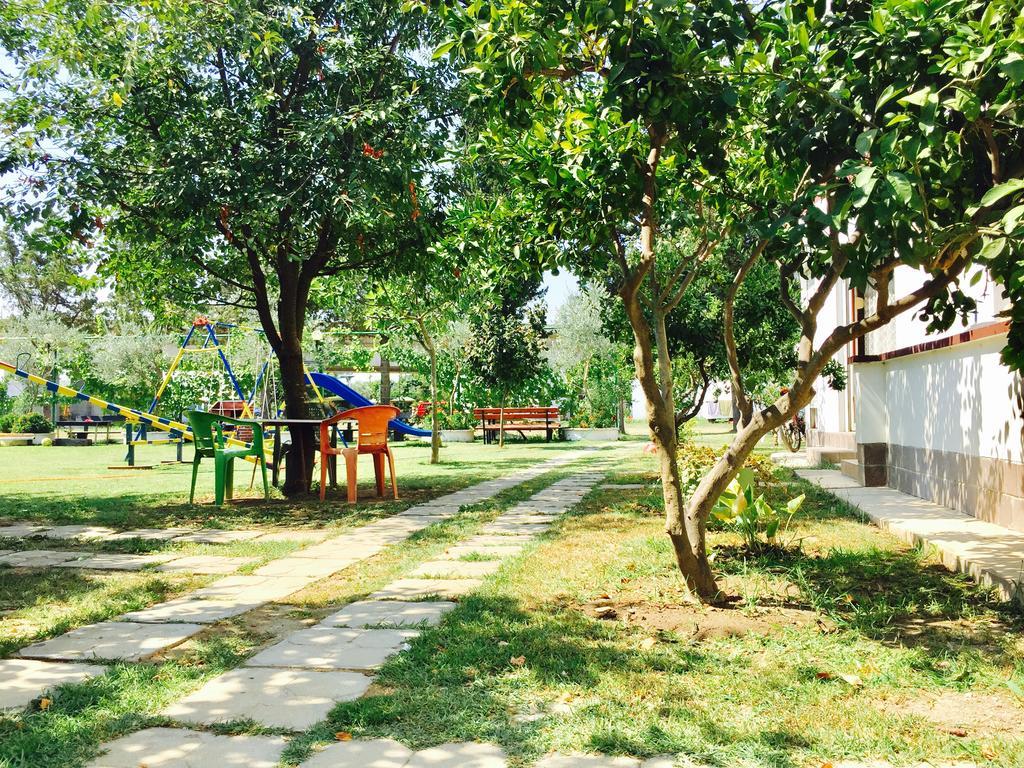 Apartments Flamingo Улцинь Екстер'єр фото