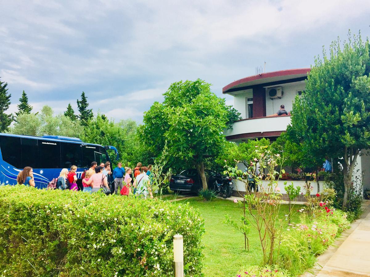 Apartments Flamingo Улцинь Екстер'єр фото